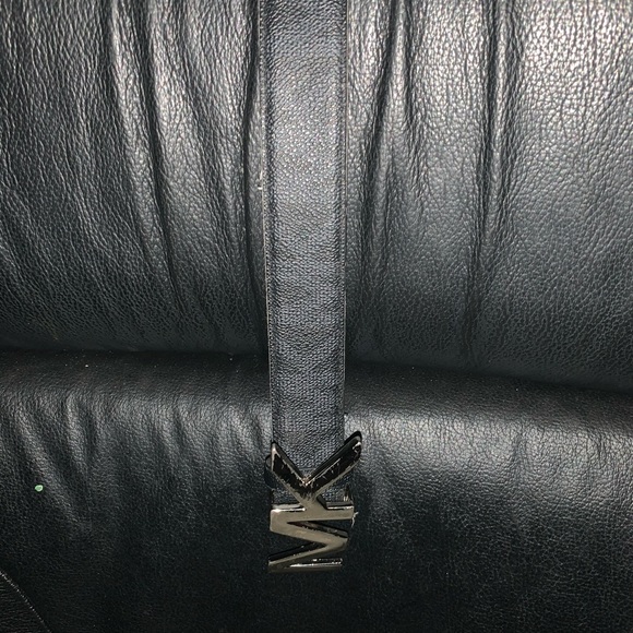 Michael kors men’s belt black and silver 34’ - Picture 4 of 4